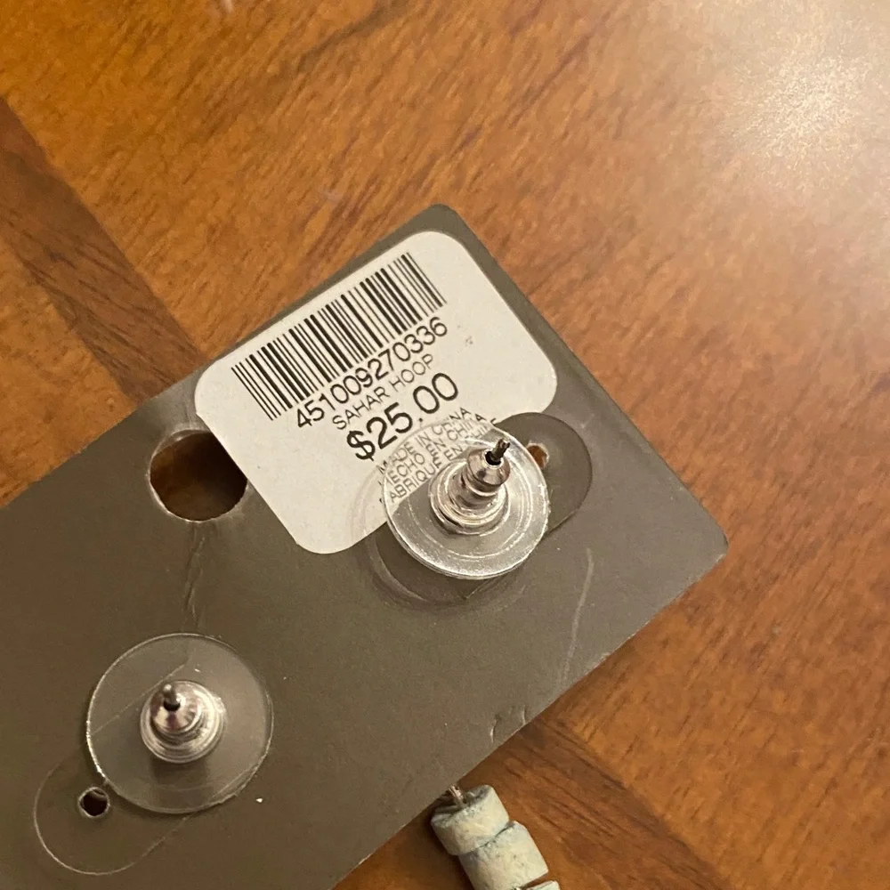 Chico's Silver and Blue Gradient Beaded Earrings - Picture 4 of 4